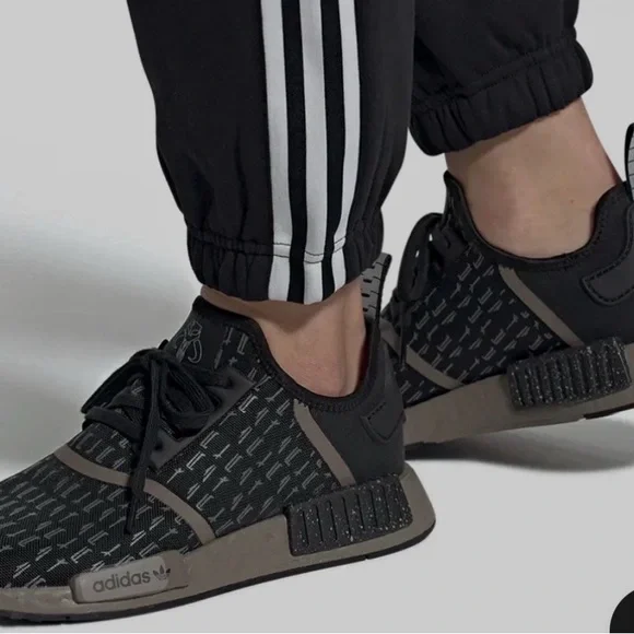 adidas gazelle silver green womens adidas Nmd R1 Nanzuka Star Wars Mens Running Shoes (Black) main image 0